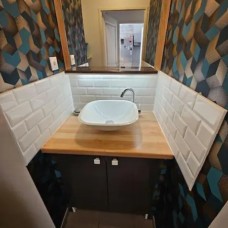 L'hippique - Parking - Vue Pyrenees - Balcon Apartment